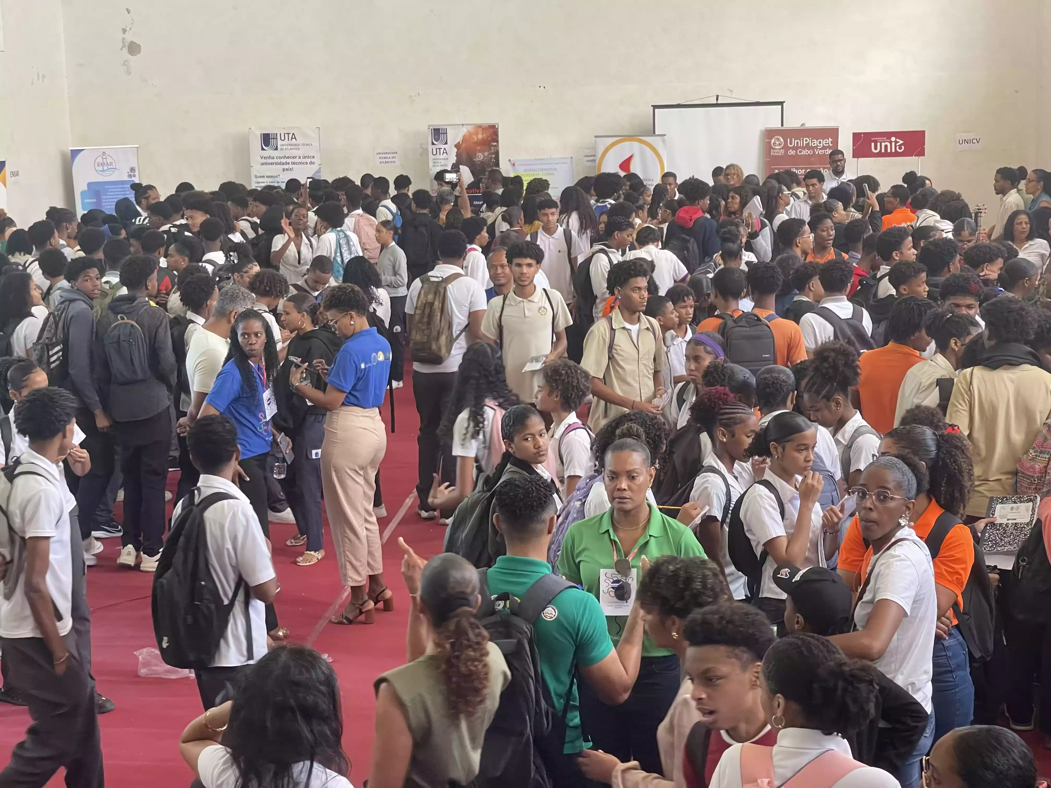 Feira de Profissões 2026 na EICM-GDC: Construindo o Futuro do Ensino Técnico em São Vicente